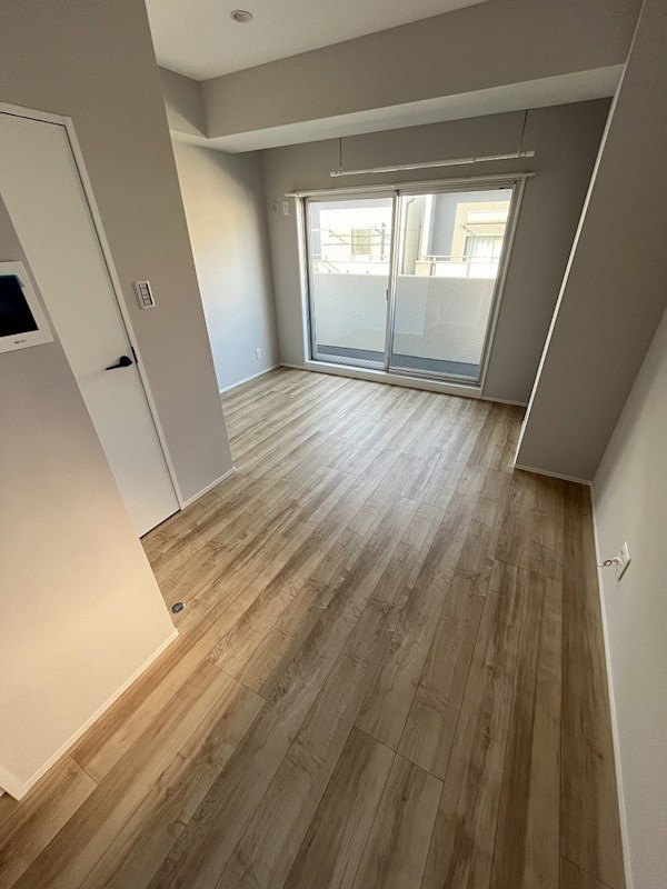 岩瀬第二ビル リビング