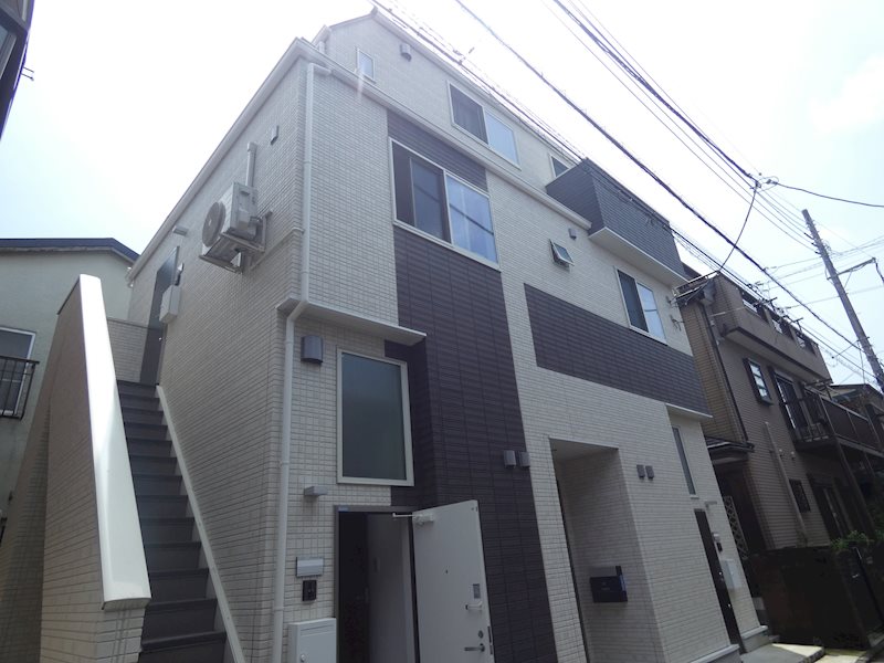 ファーストベイ一之江 外観