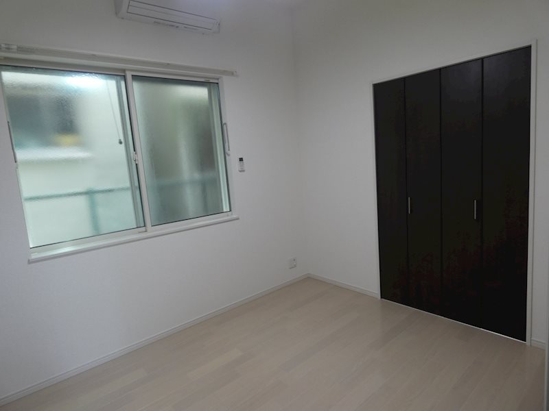 ファーストベイ一之江 リビング