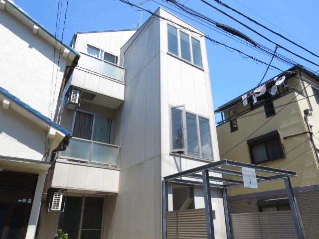 ハイサルーン 外観