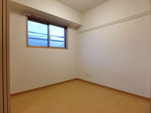 ロイヤルパレス ベッドルーム