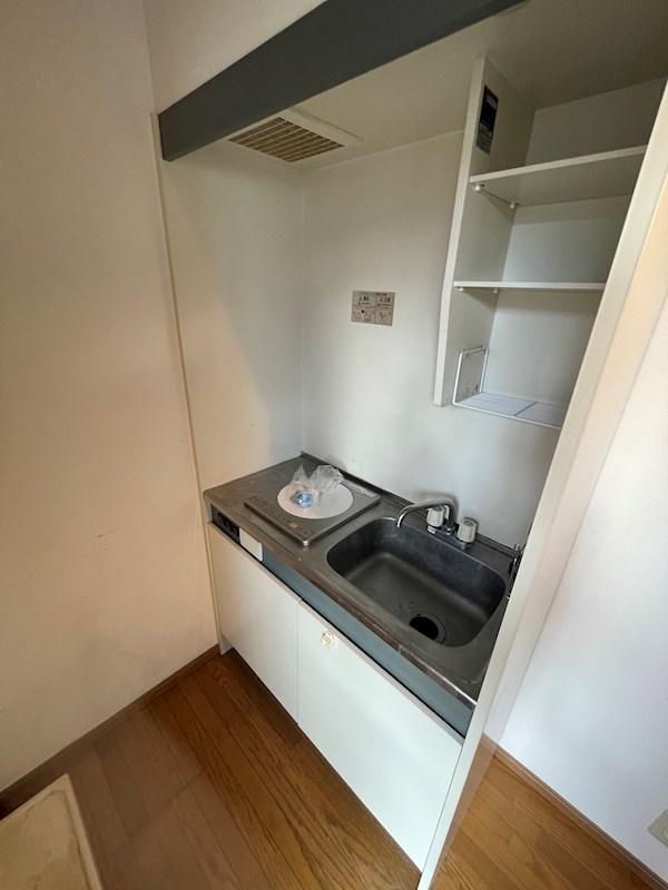 レルム東駒形 キッチン