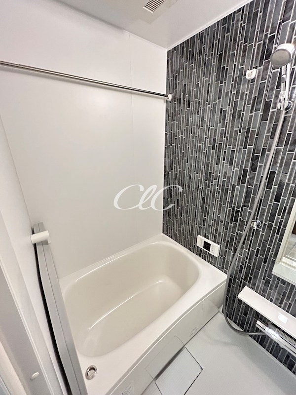 カサベルテ鹿骨 風呂画像