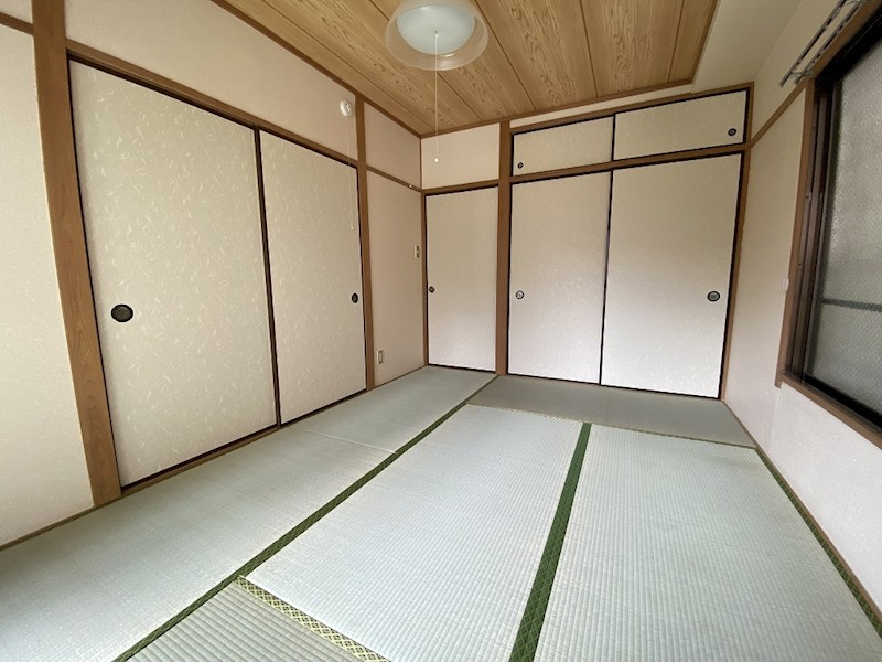 レジデンスこうだ ベッドルーム