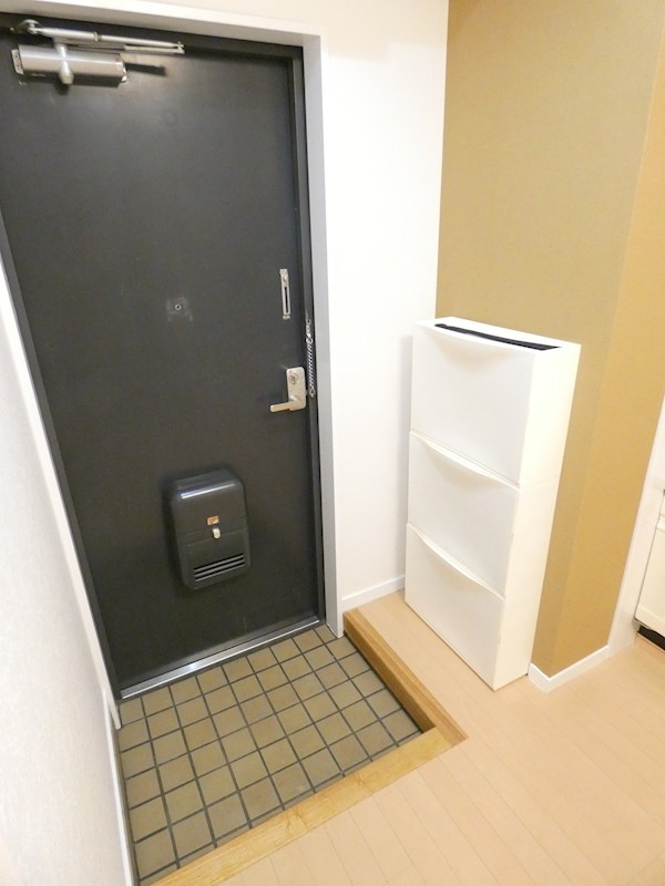 レジデンス宮田 玄関