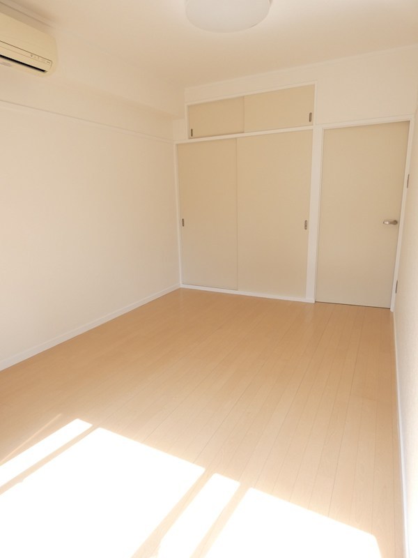 レジデンス宮田 ベッドルーム