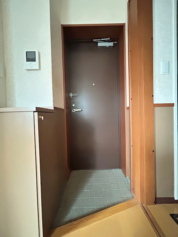 ルヴェドゥソレイユ 玄関