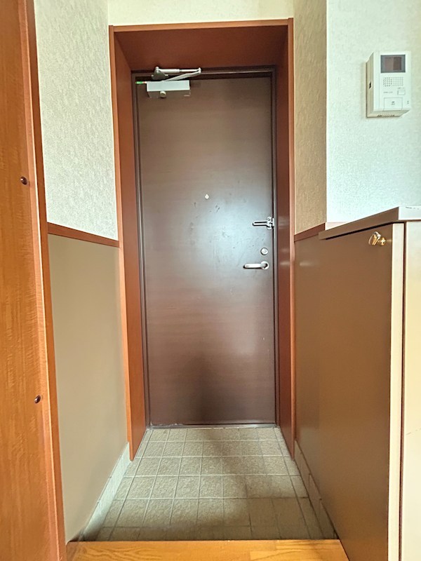 ルヴェドゥソレイユ 玄関