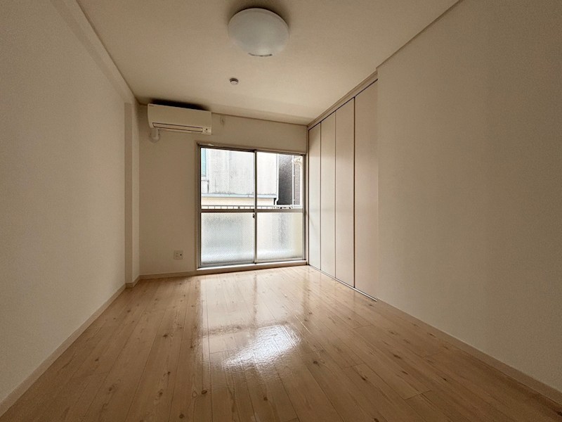 ヴィレッジ東和 ベッドルーム