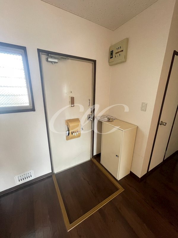 ハイツヨシザワ 玄関