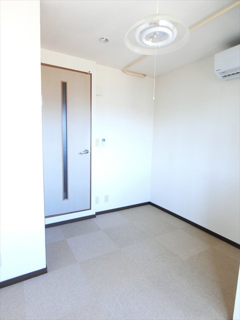 メゾンながとろ   リビング