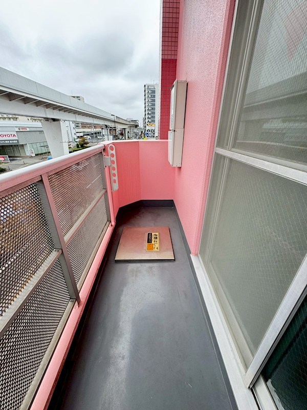 オフィシャルレジデンス  ベランダ