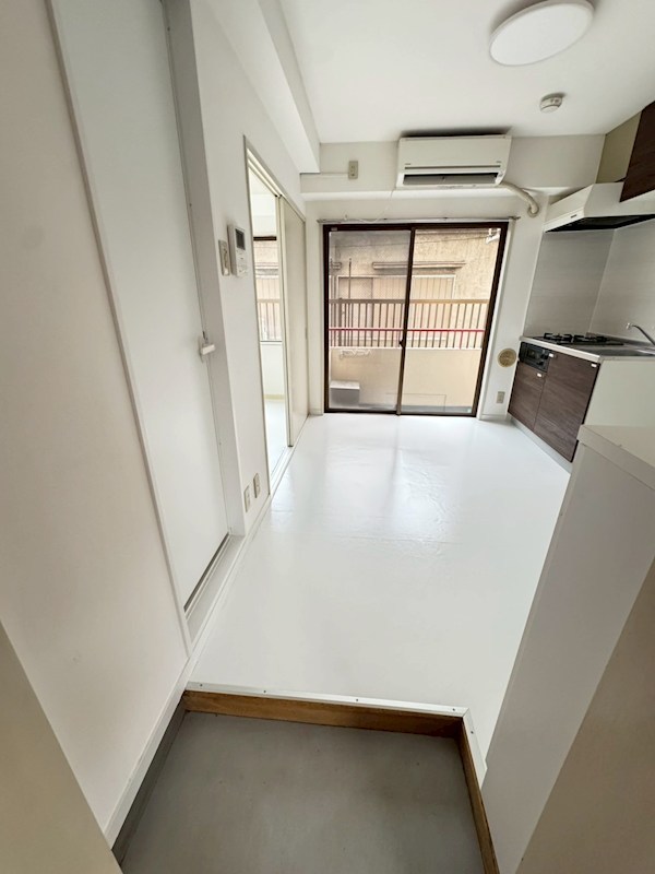 ヴィラセレーナ町屋  玄関