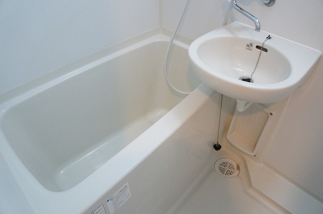 レイ・ローズビル 風呂画像