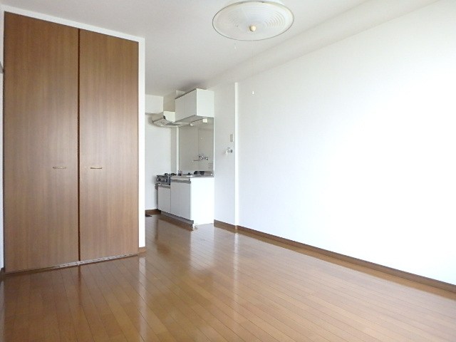 アーバンハイツ松崎 リビング