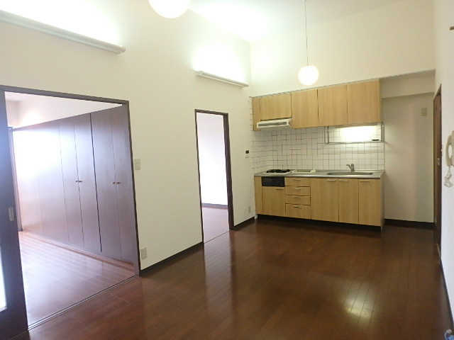 アルトジャルダン リビング