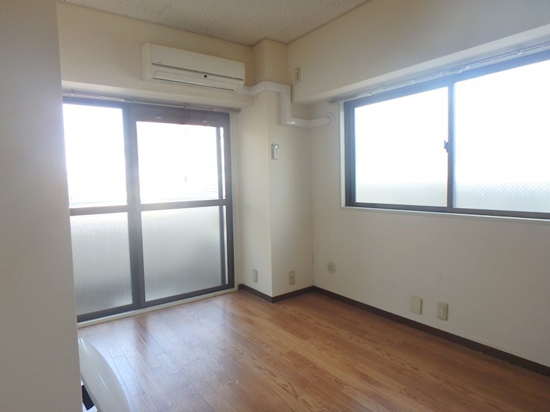 渡辺ビル ベッドルーム