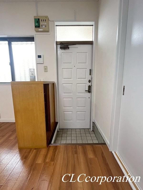 セブン金子 玄関