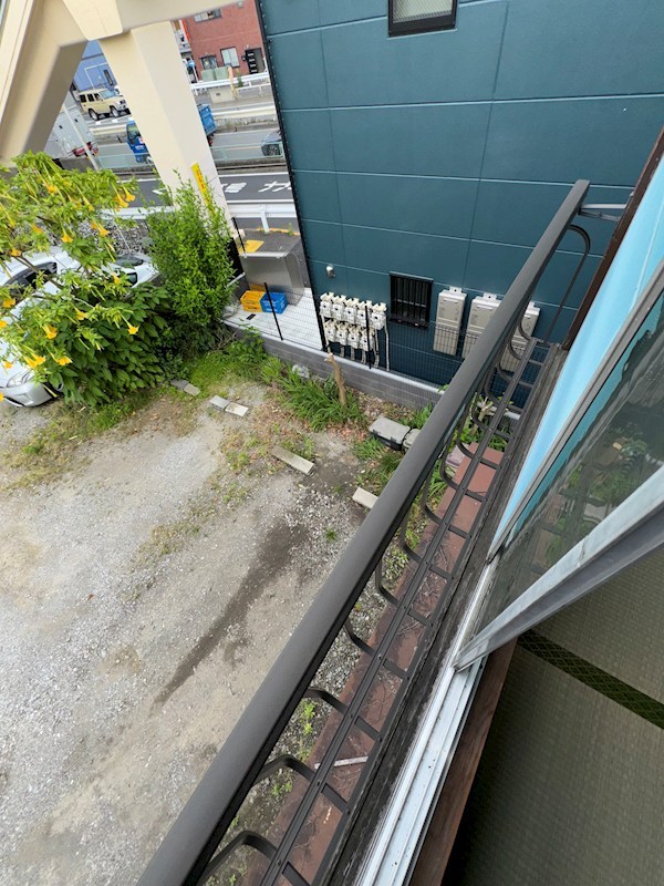 晴美荘 ベランダ