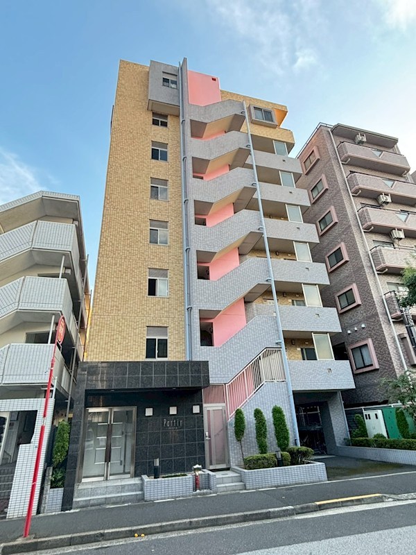 パルティール 外観