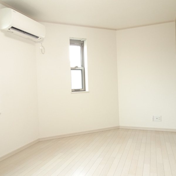 Pontd&amp;acute;OrⅡ（ﾎﾟﾝﾄﾞ-ﾙﾂ-） リビング