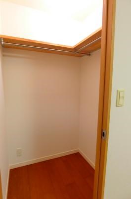 リブリ・クローバー その他1