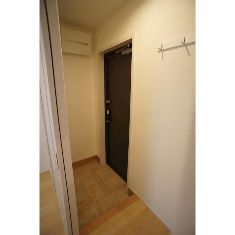 ビバーチェ 玄関