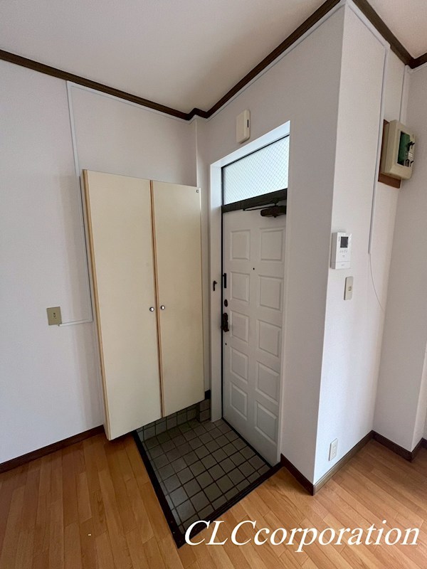 セブン金子 玄関