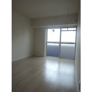 第一スカイハイツ足立  ベッドルーム