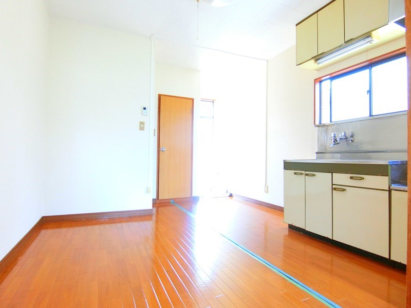 コーポ岸  リビング