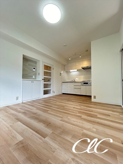 エステートシンサダ リビング