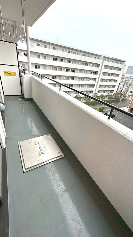 プレステージ市川    ベランダ