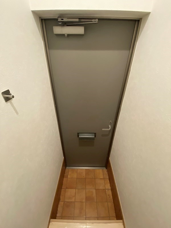 ベルビューカシェット   玄関