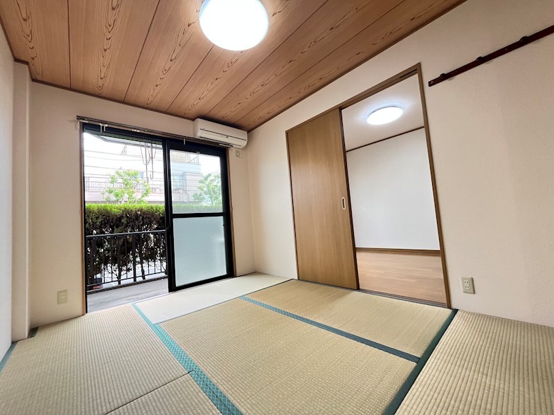 エピナール ベッドルーム