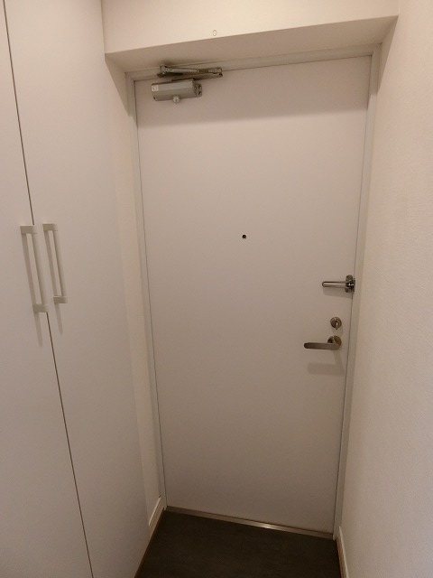 オーパスホームズ八丁堀（旧ＨＦ八丁堀レジデンスⅢ） 玄関