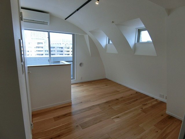 オーパスホームズ八丁堀（旧ＨＦ八丁堀レジデンスⅢ） リビング