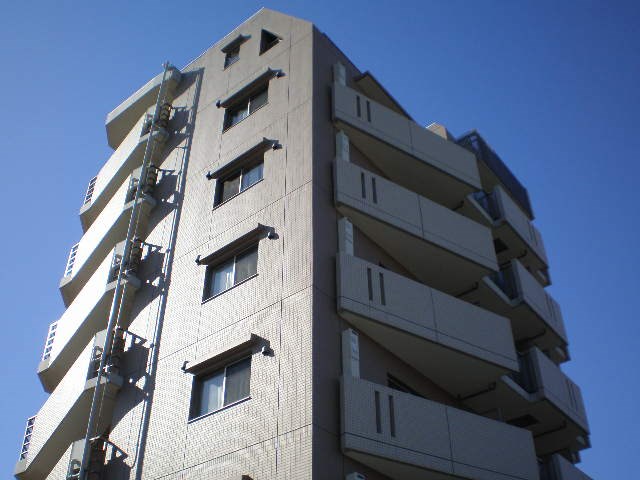 LYNX東日暮里 外観