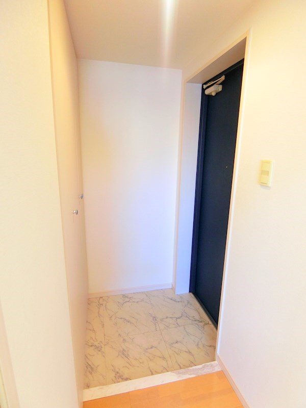 ヴェルト南千住  玄関