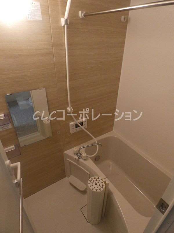 ランドヴィル千住柳町 風呂画像