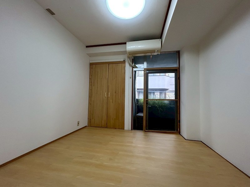 ＳＷビル ベッドルーム