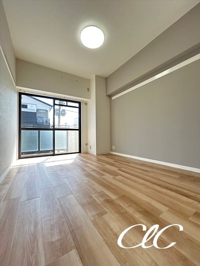 エステートシンサダ ベッドルーム