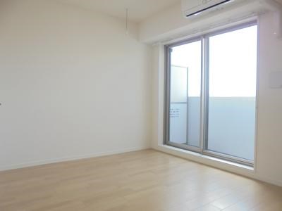 リブリ・First  リビング