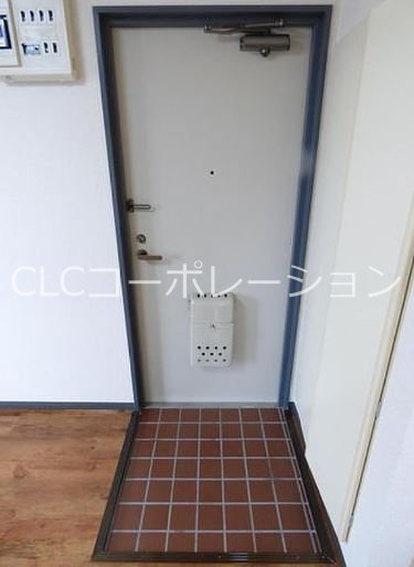 リマール綾瀬 玄関