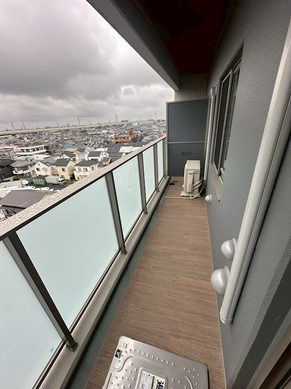 Une Lumi&amp;egrave;re ベランダ