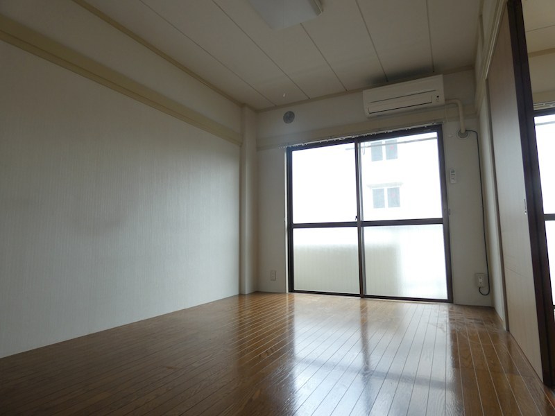 コーポイイダ リビング