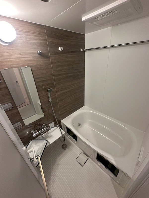 Une Lumi&amp;egrave;re 風呂画像