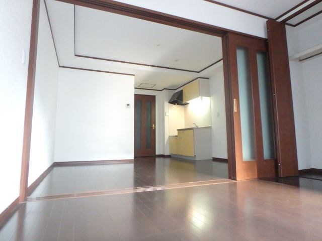 サンライズ田端Ⅱ  リビング