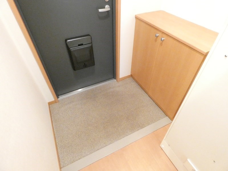 エルソルビオス 玄関