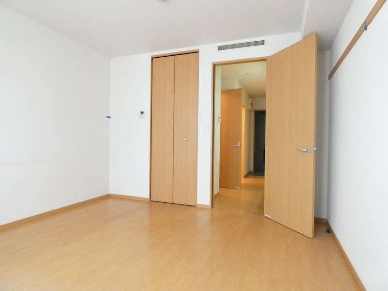 エルソルビオス ベッドルーム