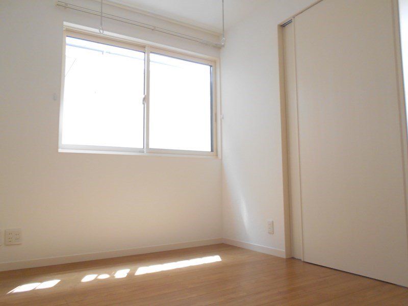 オリーブコート ベッドルーム